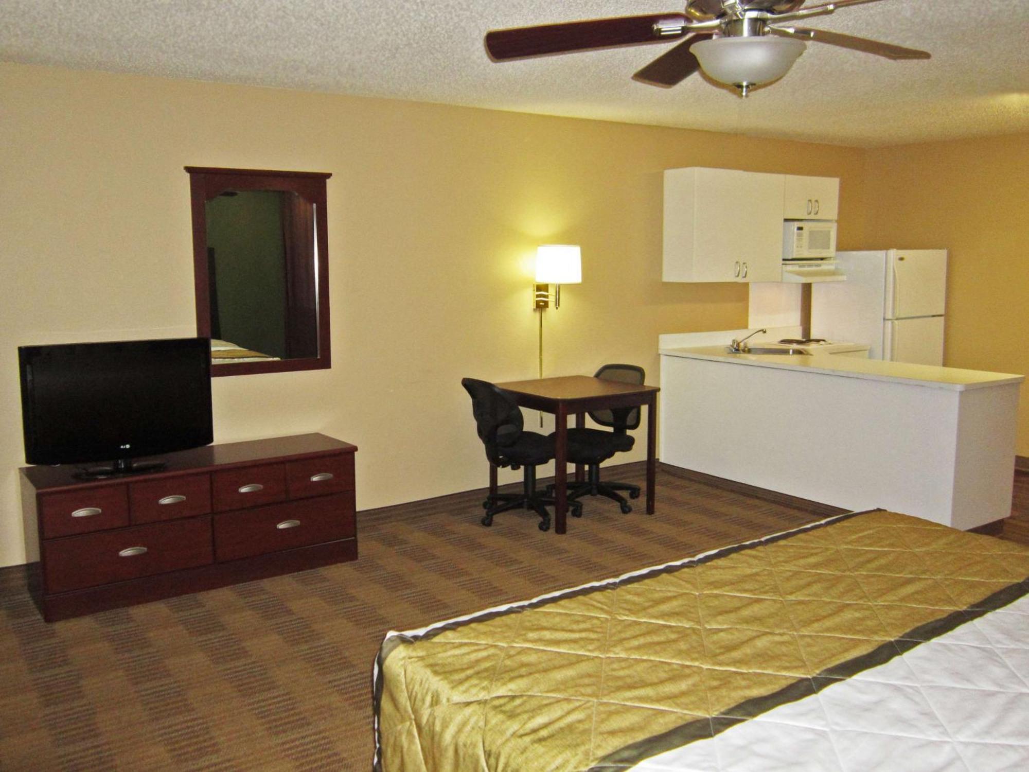 Extended Stay America Suites - Elizabeth - Newark Airport Εξωτερικό φωτογραφία