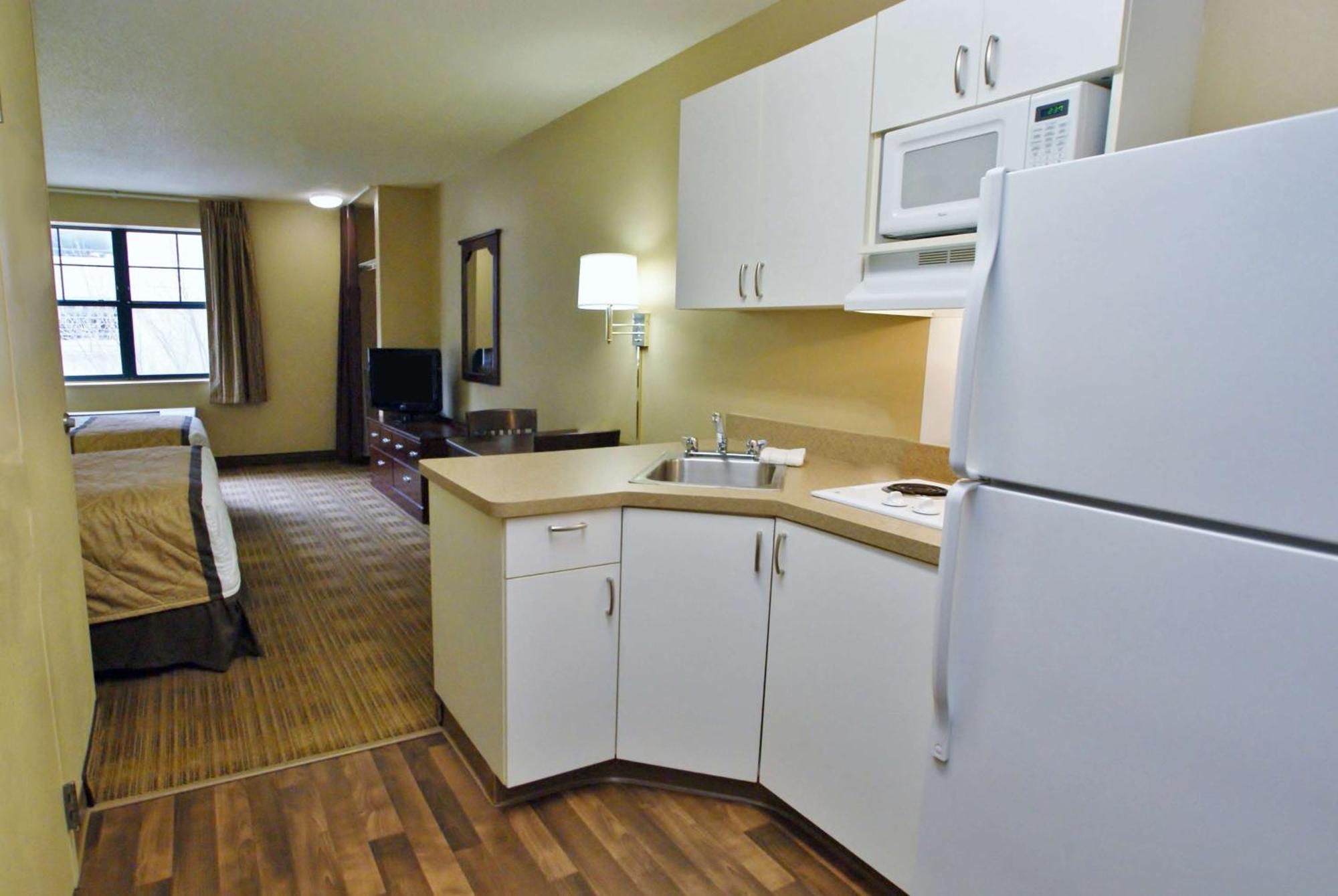 Extended Stay America Suites - Elizabeth - Newark Airport Εξωτερικό φωτογραφία