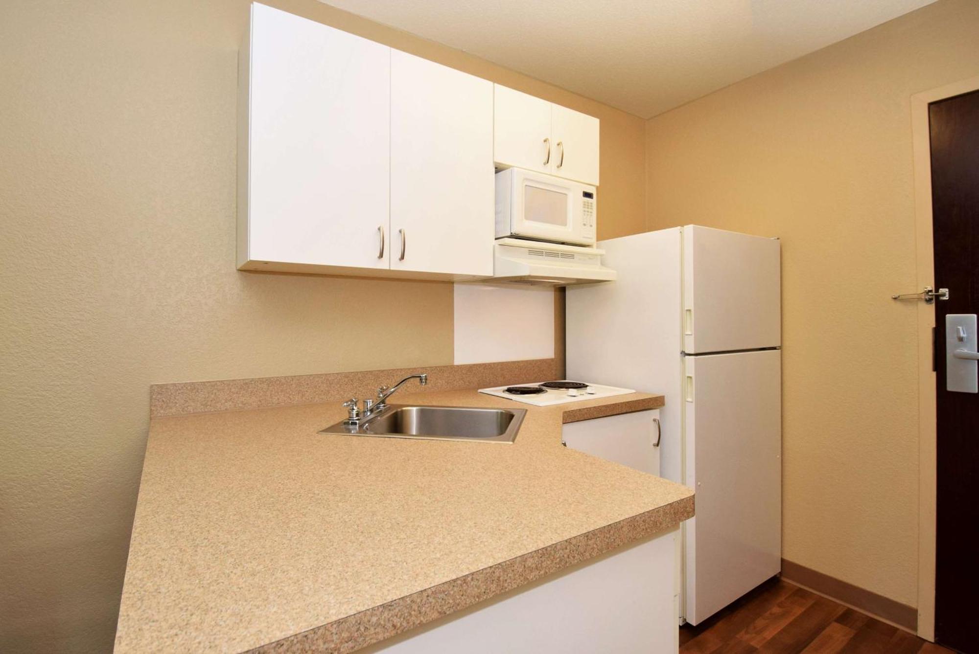 Extended Stay America Suites - Elizabeth - Newark Airport Εξωτερικό φωτογραφία