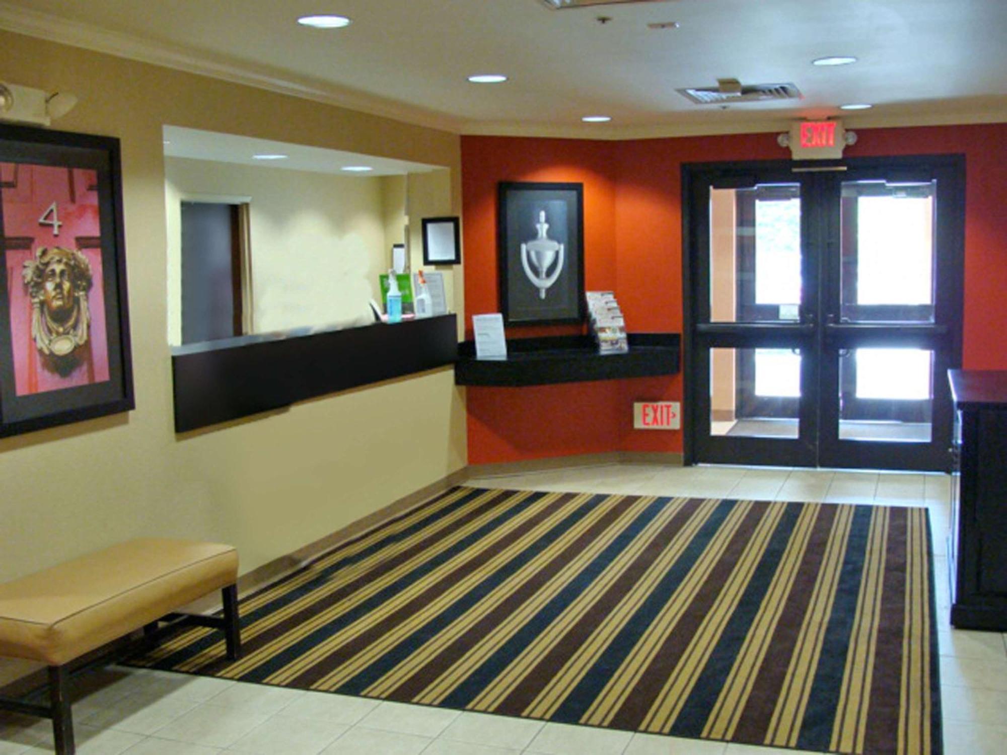 Extended Stay America Suites - Elizabeth - Newark Airport Εξωτερικό φωτογραφία